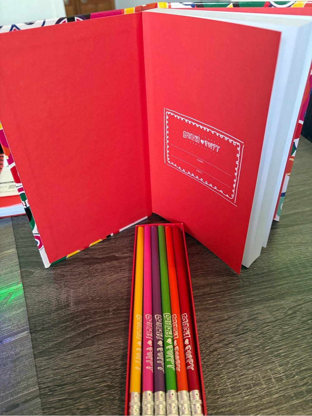 RARE VINTAGE COACH POPPY COMPLETE SET — JOURNAL + 12 PENCILS